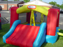Jumper with Slide 9ft by 9ft